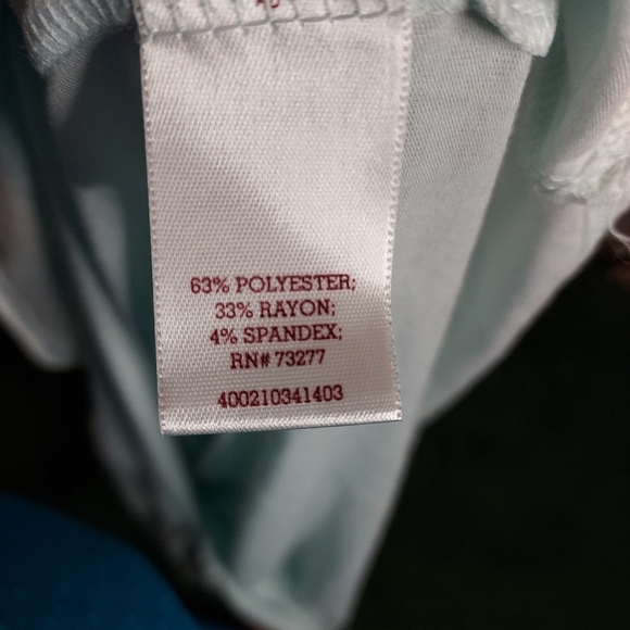 SO Perfect Tee Size Medium V-Neck Teal - Picture 8 of 9